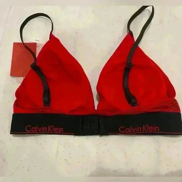 NWT Modern Cotton Crossback
Unlined Bralette Plaid Red Sz M - Picture 6 of 6